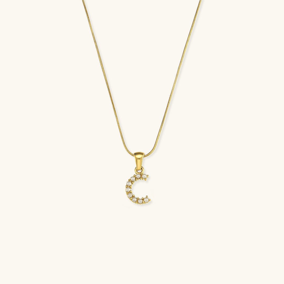 Collier En Perles Avec Lettre Initiale Augustine