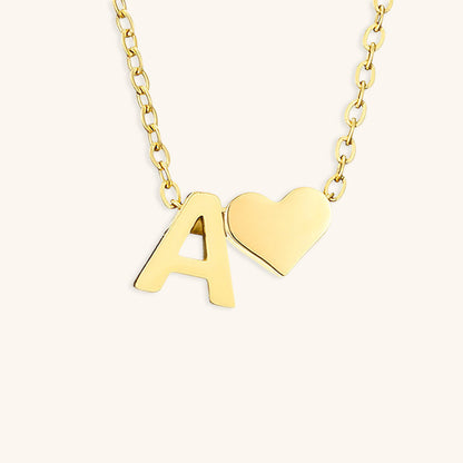 Collier En Or Avec Lettre Initiale Ria