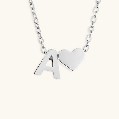 Collier En Or Avec Lettre Initiale Ria