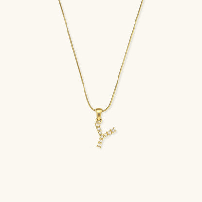 Collier En Perles Avec Lettre Initiale Augustine