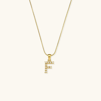 Collier En Perles Avec Lettre Initiale Augustine