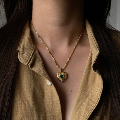 Collier en Cœur en Or Caelus