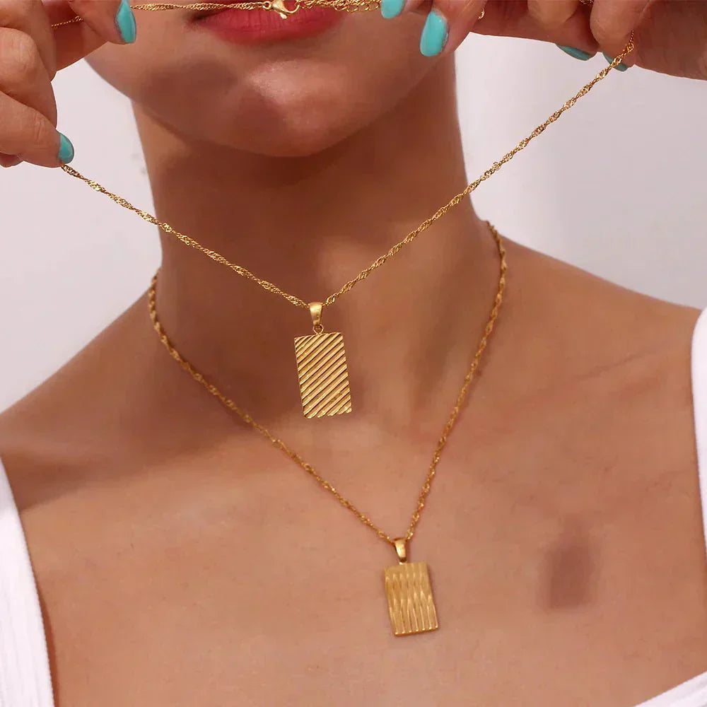 Collier Dahlia En Or