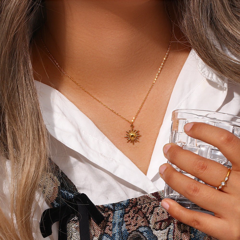 Collier Soleil Eliora Or