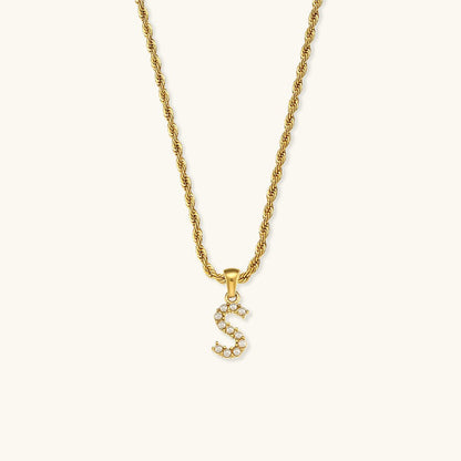 Collier en perles avec lettre initiale Élodie