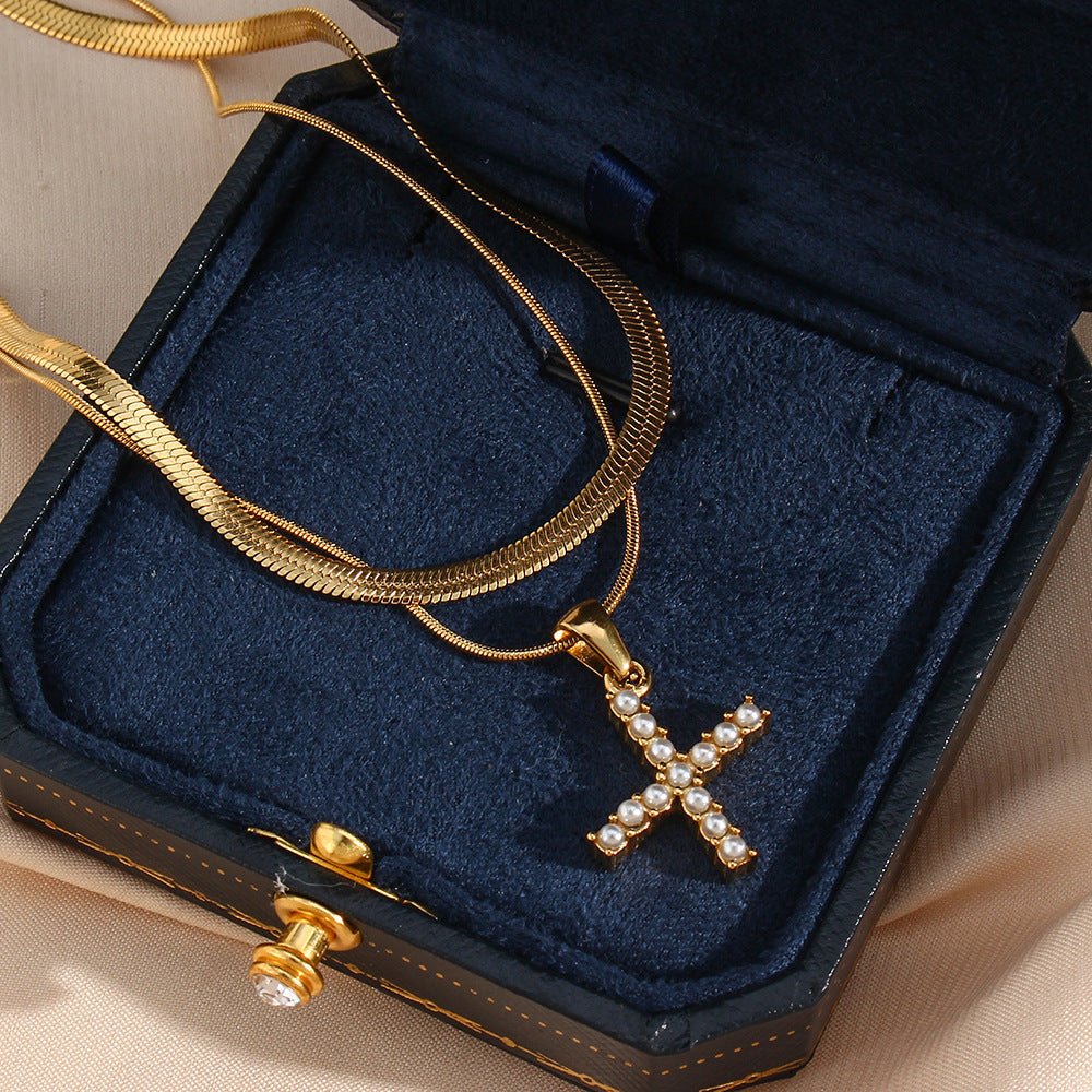 Collier en Or 18k avec Lettre Initiale Superposée Fiona