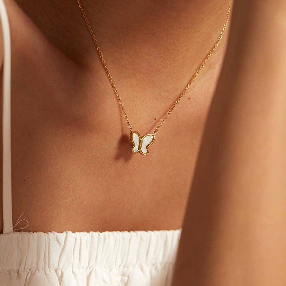 Collier en Nacre Flutterby