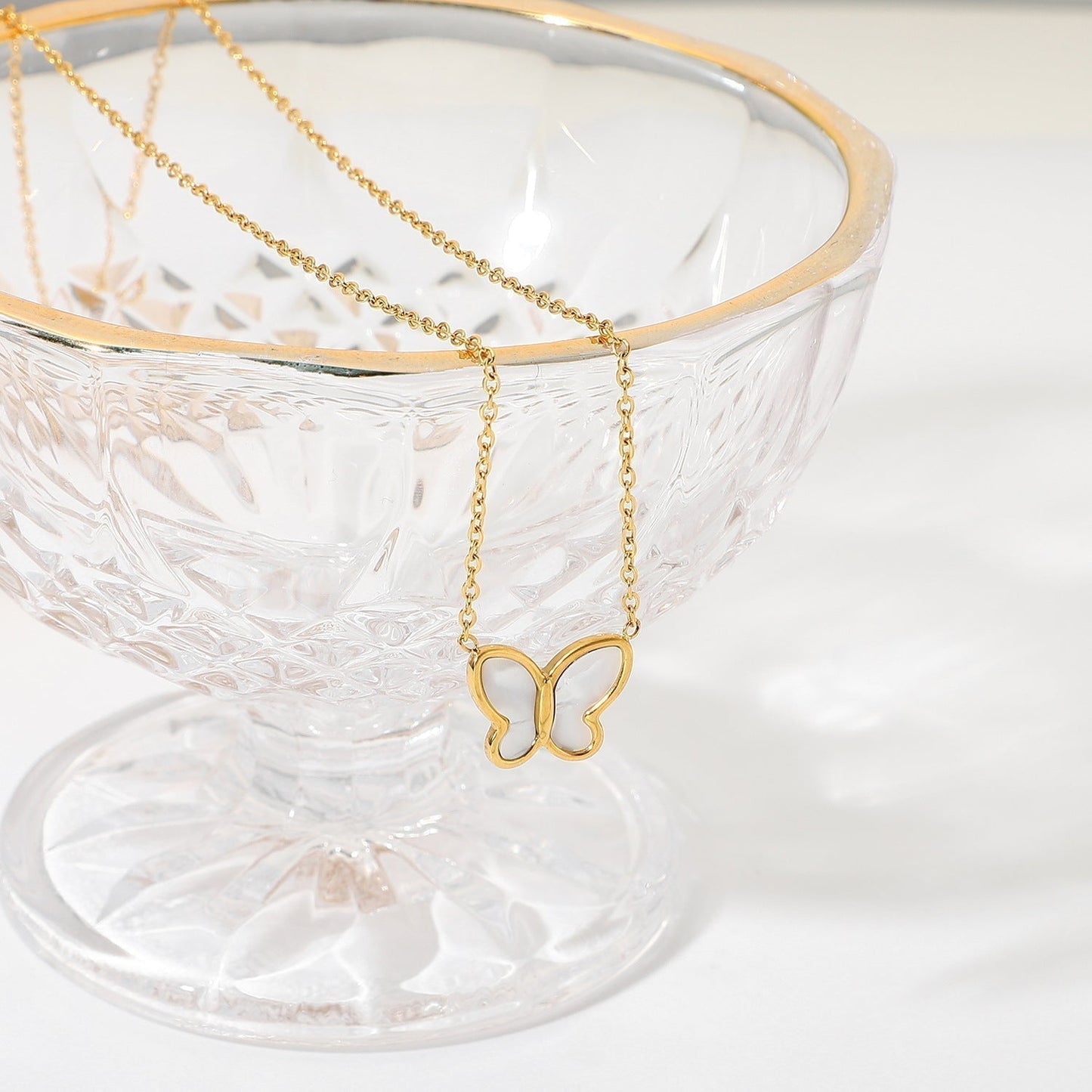 Collier en Nacre Flutterby