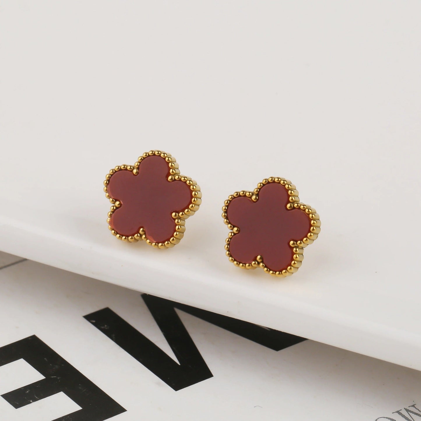 Trèfle | Boucles d’Oreilles – Rouge