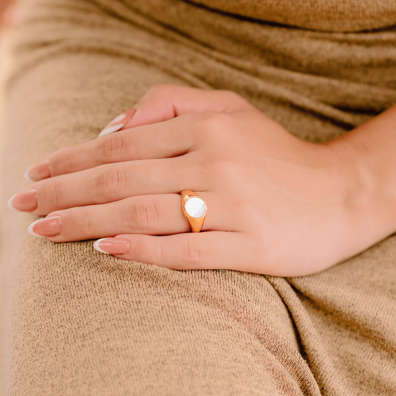 Bague en Or avec Nacre