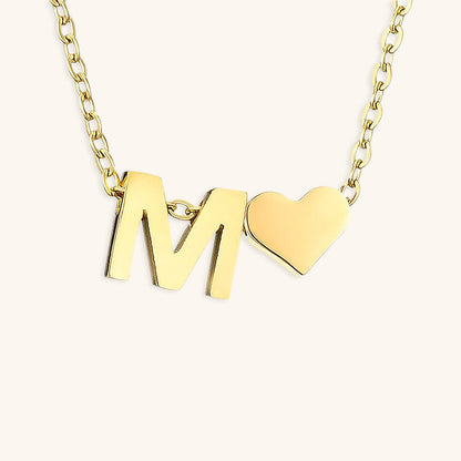 Collier En Or Avec Lettre Initiale Ria