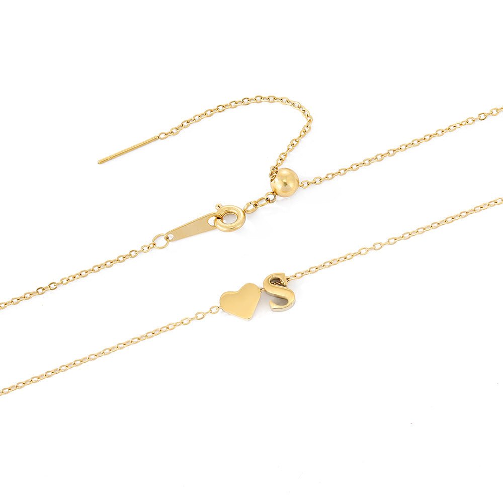Collier En Or Avec Lettre Initiale Ria