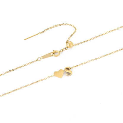 Collier En Or Avec Lettre Initiale Ria