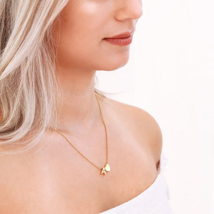 Collier En Or Avec Lettre Initiale Ria